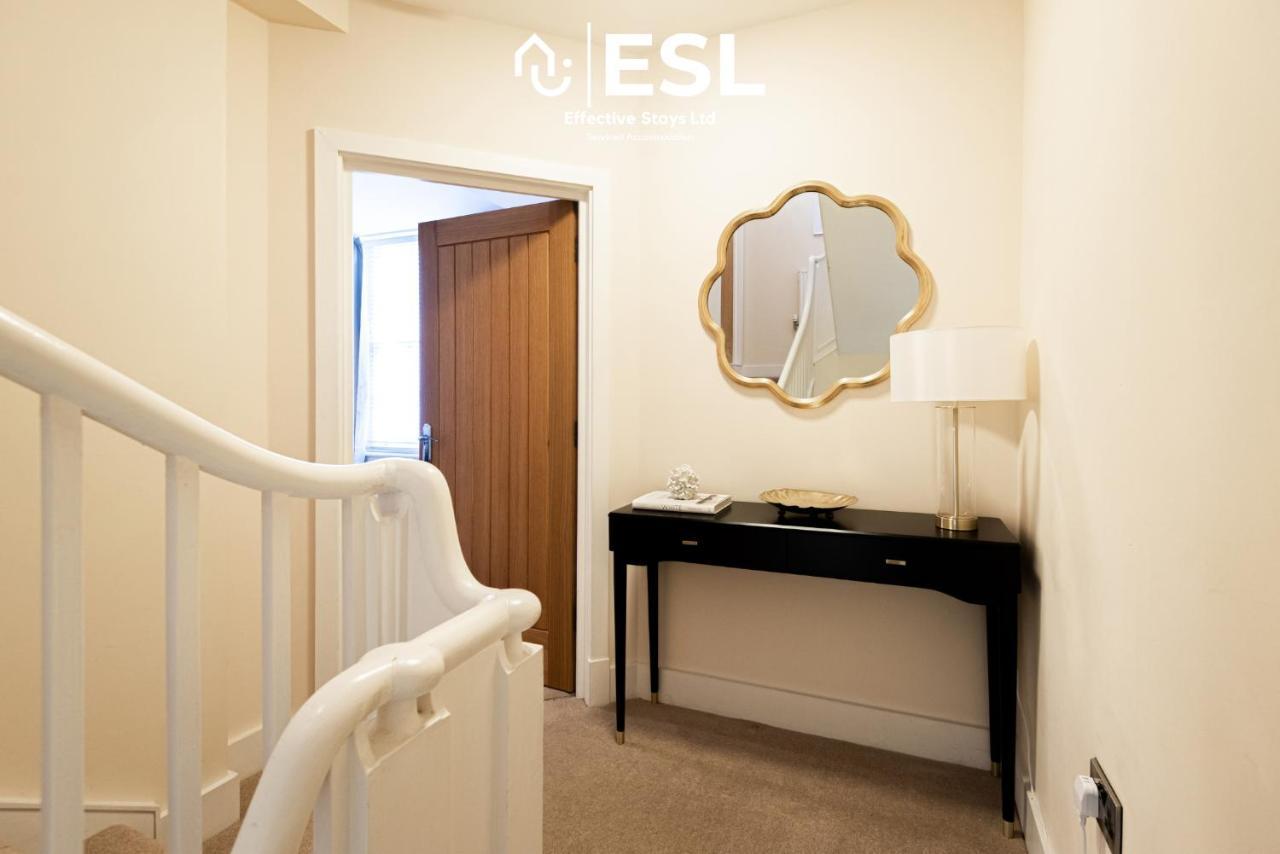 Elegant Apartment On Historic Cobbled High St Shrewsbury Town Centre 外观 照片